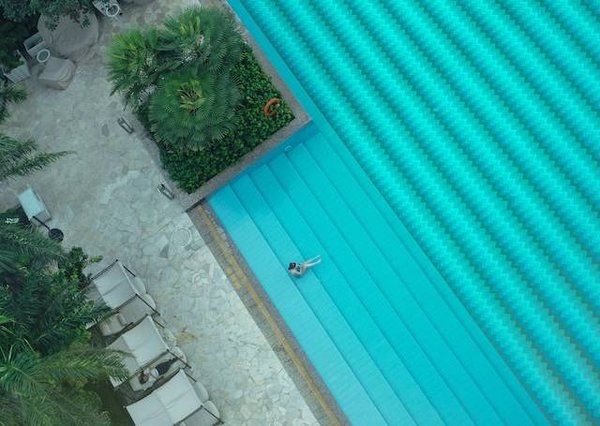 Quel est le coût d'installation et d'entretien de chaque type de piscine ?