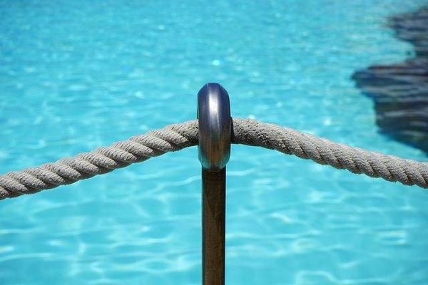 Comment sécuriser sa piscine pour éviter les accidents ?