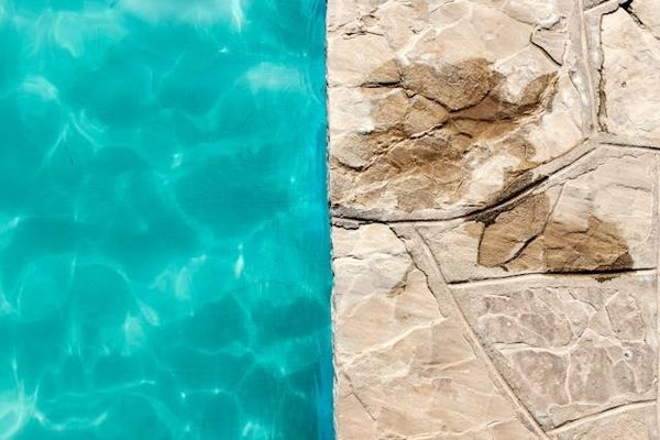 Comment vérifier les références et les garanties d'un pisciniste ?